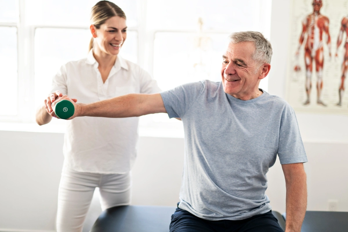 Shoulder Pain in Jacksonville, IL