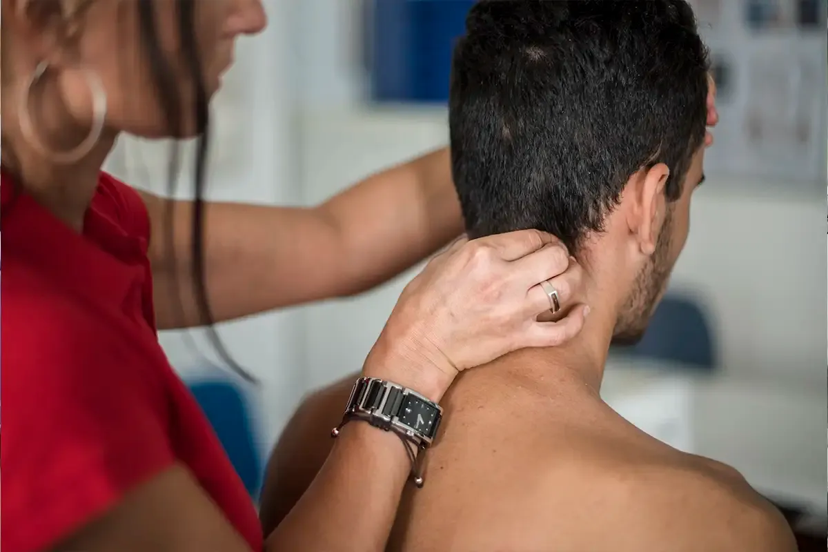 Neck Pain in Jacksonville, IL